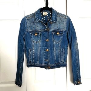 Zara Denim jacket Medium 😍
